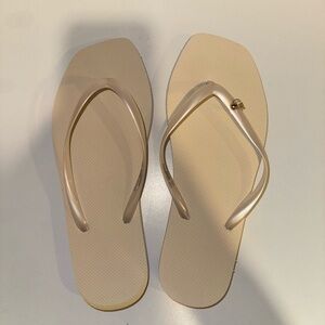 Shade & Shore Cream Sandals